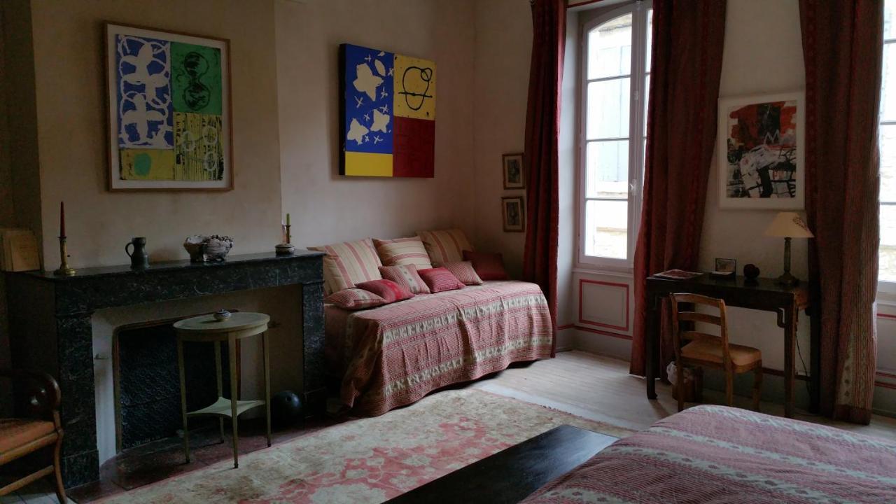 La Chambre De Diane Лектур Екстериор снимка